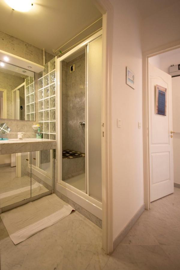 Victoria Appartement Ментона Экстерьер фото